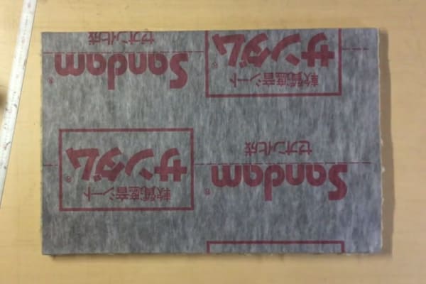 遮音シート貼り付け