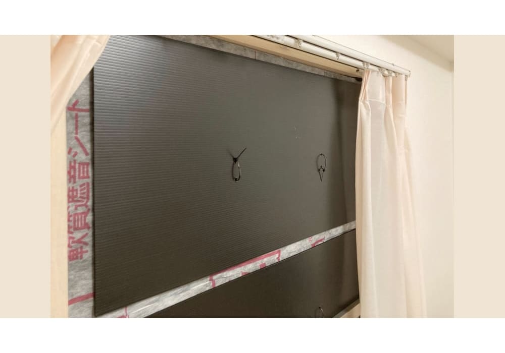 【お客様事例】外からの交通騒音が解消。DIYで窓用の防音ボードの製作/ポリリーフ、サンダムCZ-12