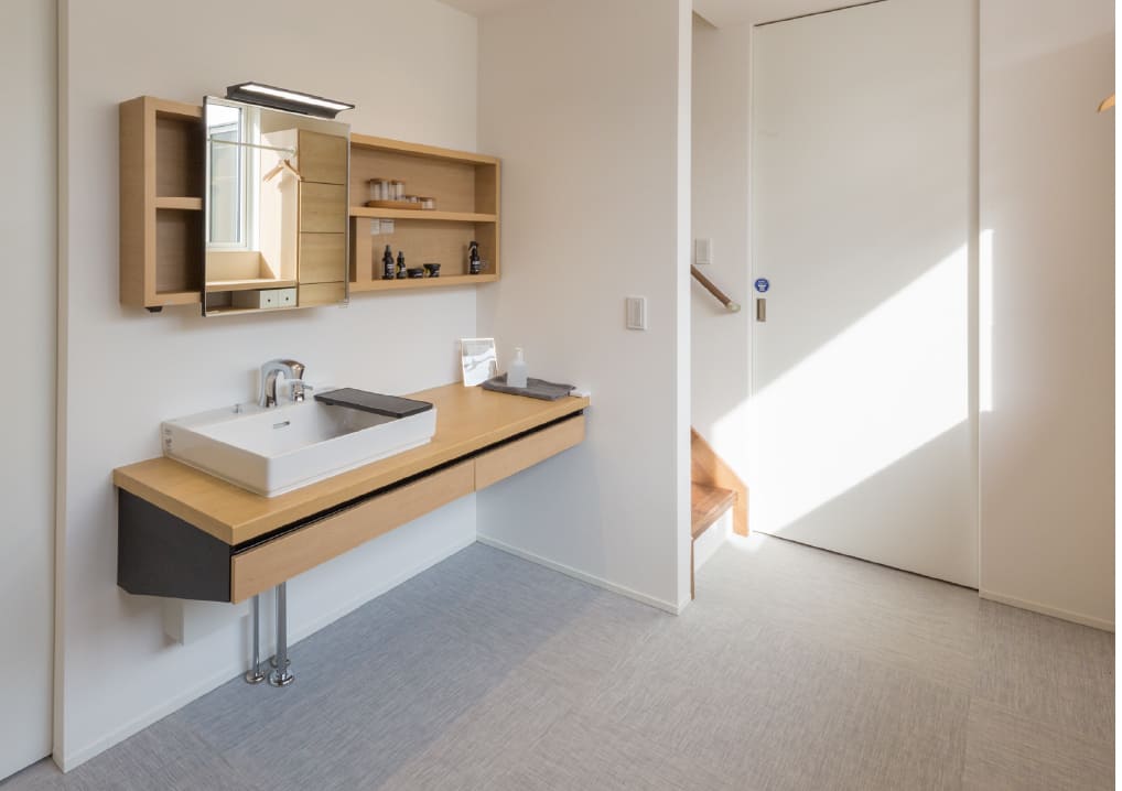 耐水仕様でキッチンやお風呂場でも使える高機能床材