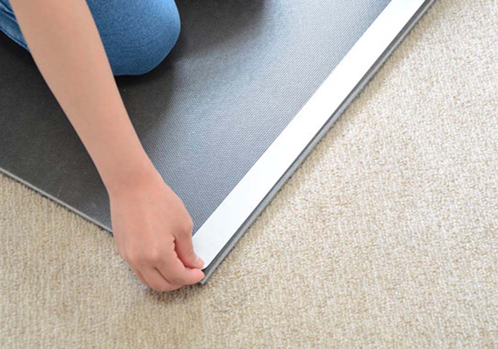 吸着カーペットテープ 3