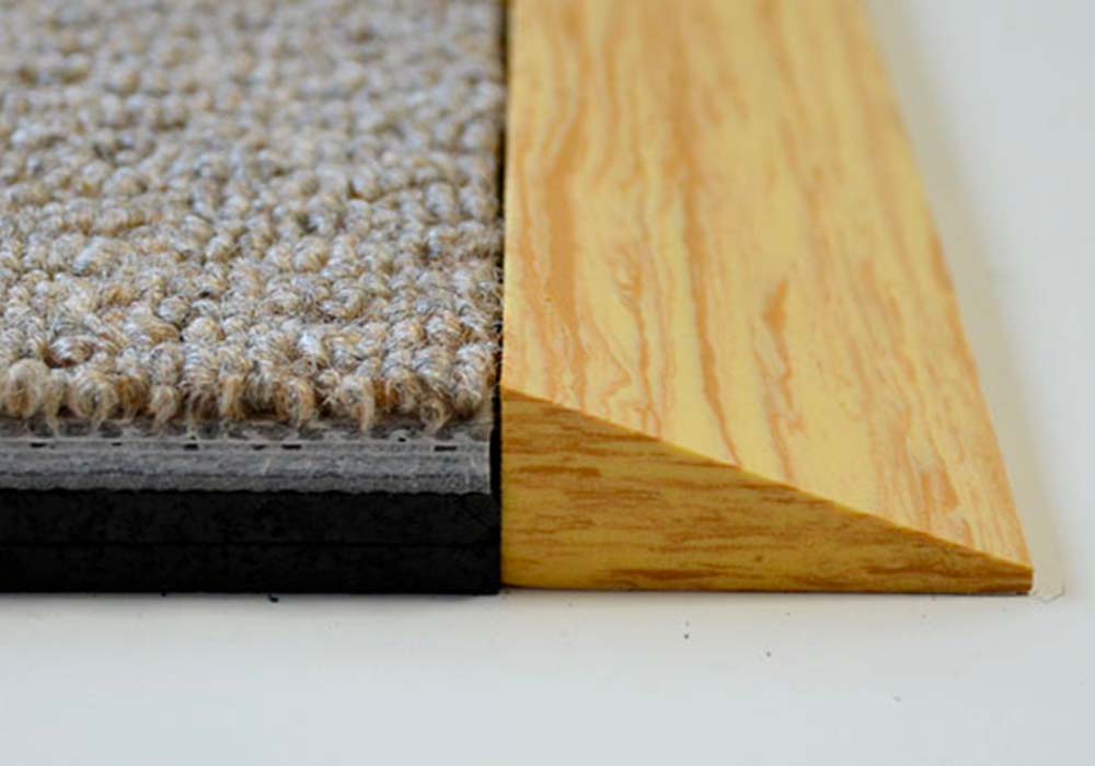 やわらか段差解消スロープ