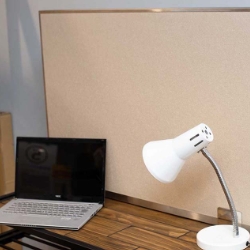 デスク用吸音パーテーション